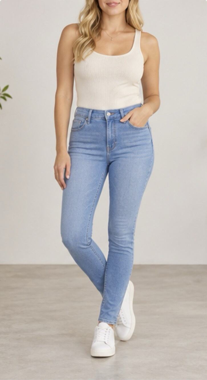 Beverly Hills Polo Club Women’s Size 12 Light Wash Skinny Stretch Jeans